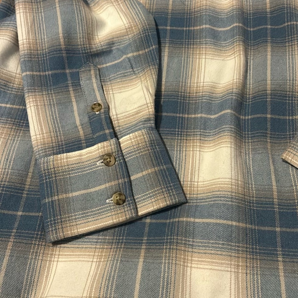 Abercrombie & Fitch Soft Oversized Flannel - Picture 7 of 8